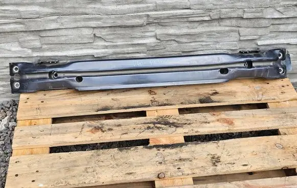 Volvo V40 Front bumper cross member 31276334