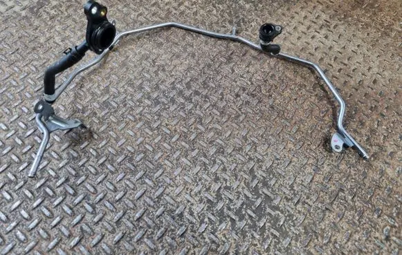 Volkswagen Tiguan Allspace Engine coolant pipe/hose 06K121075BA 06K121049 06K121132