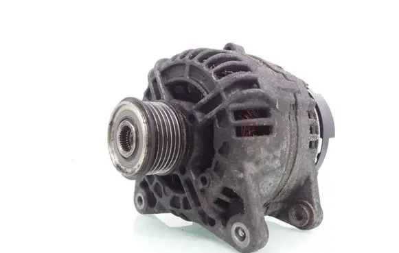 Nissan Qashqai Generator/alternator 8200728292 8200728292C 0124525140