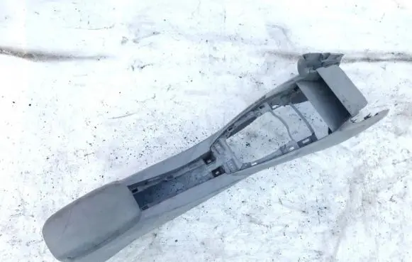 Mazda 323 F Armrest