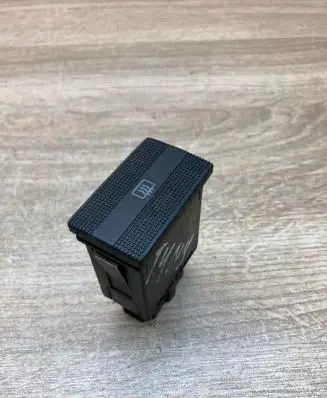 Windscreen/window heater switch