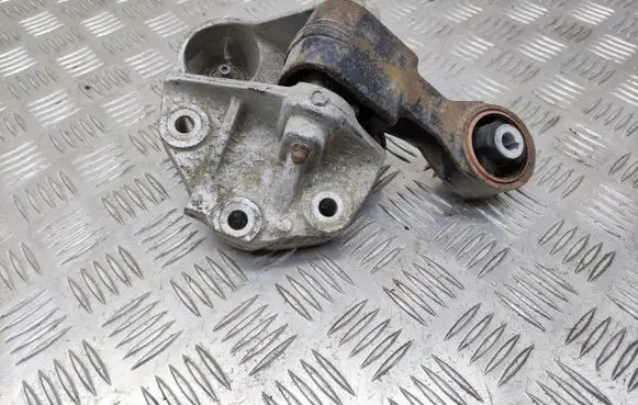 Peugeot 508 Engine mount bracket 9647646380