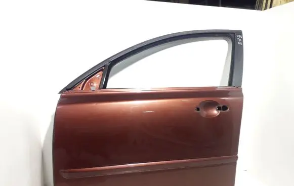 Volvo V50 Front door
