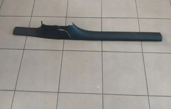 Volkswagen Golf Plus Front sill trim cover 5M0853371