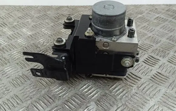 Nissan Qashqai J12 ABS Pump 476606UB0C