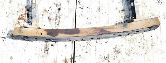 Chrysler Voyager Rear beam 