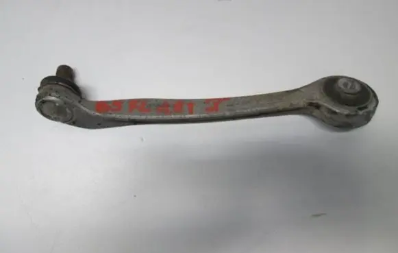 Volkswagen PASSAT B5 Front control arm