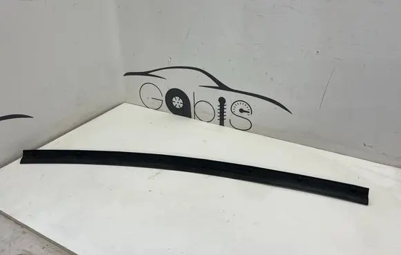 Dodge RAM Engine compartment rubber 682916123AA