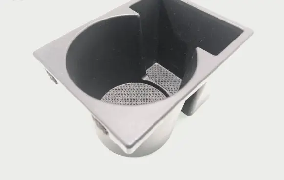 Cup holder front