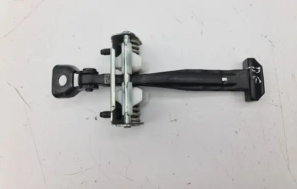 Ford Kuga III Rear door check strap stopper