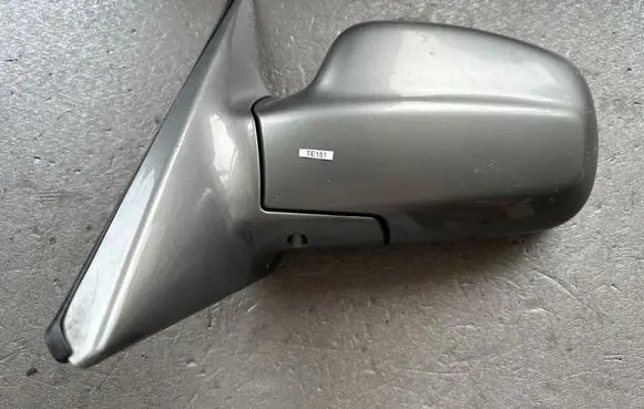 Hyundai Terracan Front door electric wing mirror 87630H1010