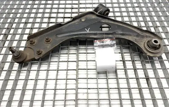 Citroen C4 II Picasso Front control arm 98138523