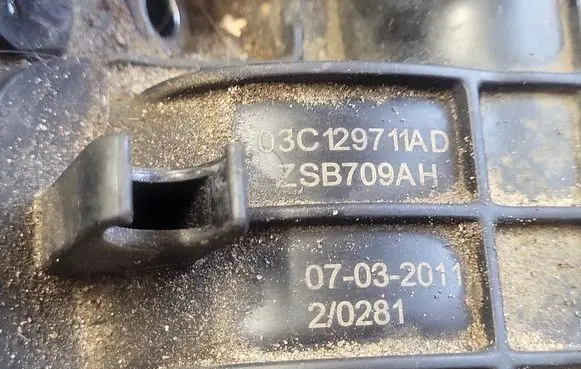Volkswagen Golf VI Intake manifold 03F145749C 03C129711AD