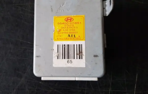 Hyundai Terracan Gearbox control unit/module 95400H1651