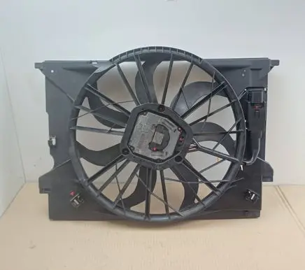 Mercedes-Benz E W211 Electric radiator cooling fan A2115001693 A2115050555 1137328108