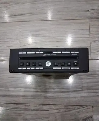Renault Espace - Grand espace IV Radio/CD/DVD/GPS head unit 8200089153
