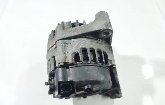 BMW 3 E90 E91 Generator/alternator 7802261 fg18s019