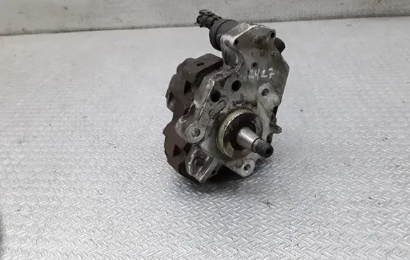 Renault Espace - Grand espace IV Fuel injection high pressure pump 0445010075 8200108225