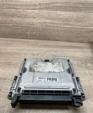 Peugeot 406 Engine control unit/module 9635157080 0281010248