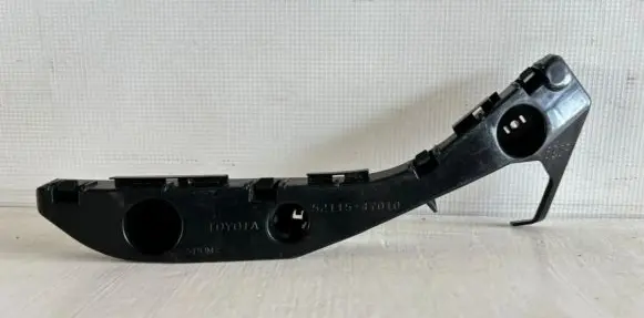 Toyota Prius (XW20) Front bumper mounting bracket 52115-47010