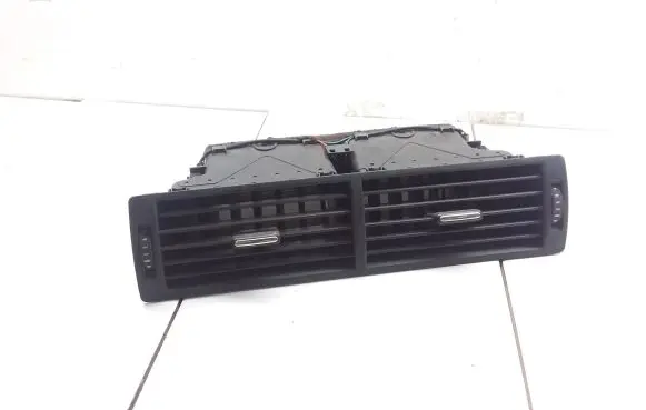 Dash center air vent grill