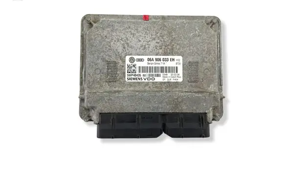 Audi A3 S3 A3 Sportback 8P Engine control unit/module 06A906033EH 5WP4043502