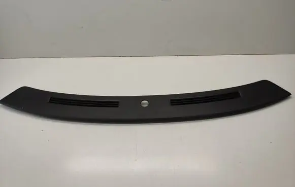 Chrysler 300 - 300C Parcel shelf grill 0UZ96TRMADREVA 60471N003