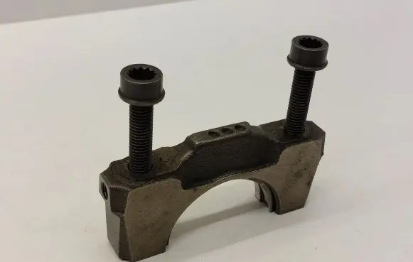 Audi A5 8T 8F Crankshaft Holder 