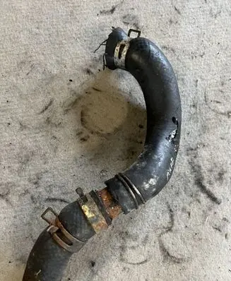 Hyundai Galloper Engine coolant pipe/hose