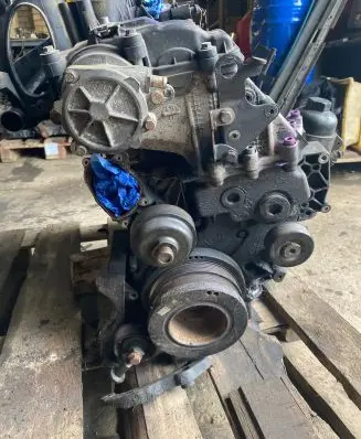 BMW 5 E39 Engine 176915014 A225101112 M57