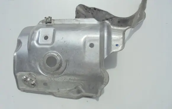 Nissan X-Trail T32 Heat shield in engine bay 298531654RA