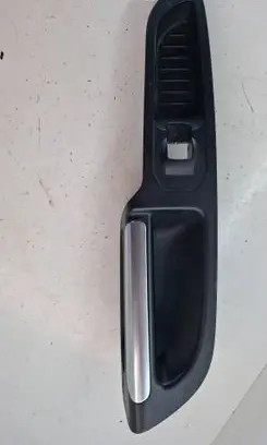Ford C-MAX II Other front door trim element AM51R24048 1753094