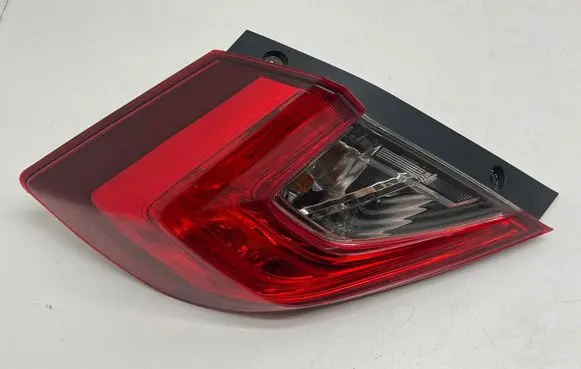 Honda Civic X Rear/tail lights UG17GXTBBA