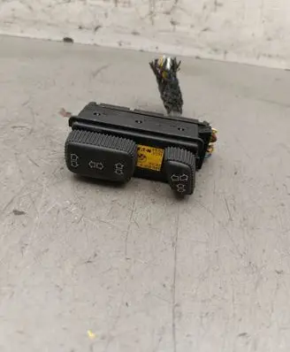 BMW 5 E39 Seat control switch 8368934 15523031