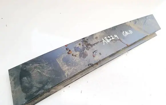 Volkswagen Golf V Other rear door trim element 1k6839902b