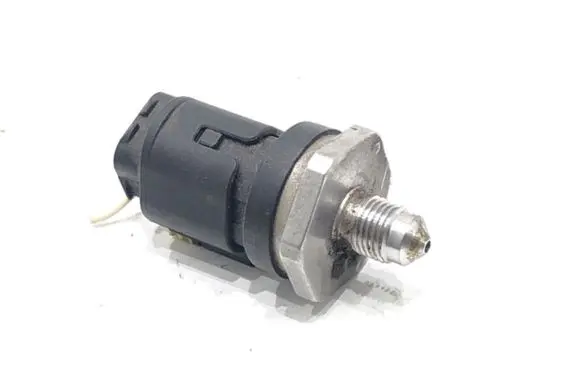Mazda 2 Fuel pressure sensor K3239