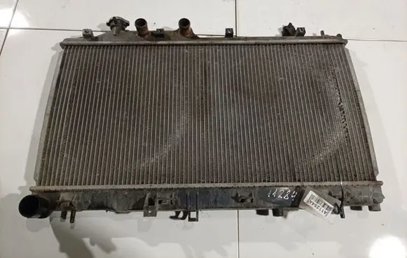 Subaru Legacy Coolant radiator 