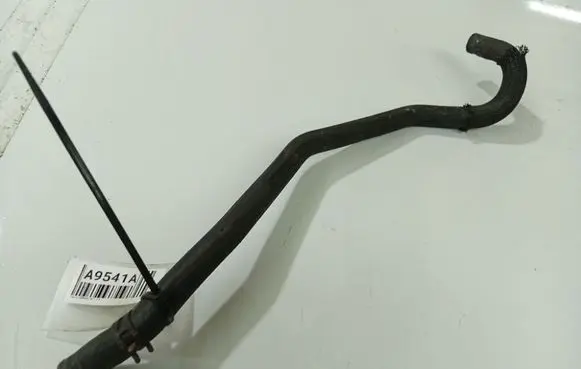 Toyota Avensis T270 Engine coolant pipe/hose 