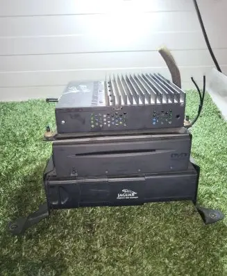 Jaguar S-Type CD/DVD changer 1X43-18C830-AC