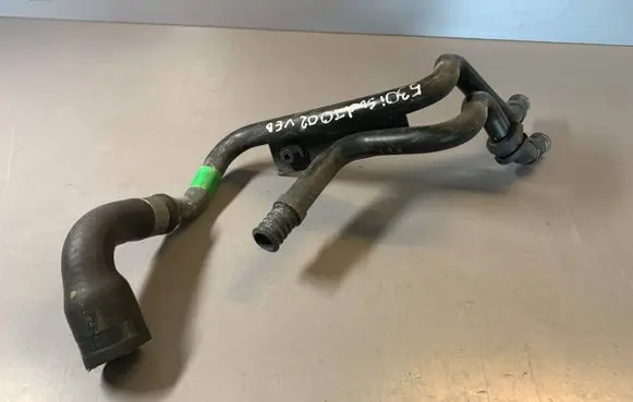 BMW 5 E39 Engine coolant pipe/hose 64128369427 8369427