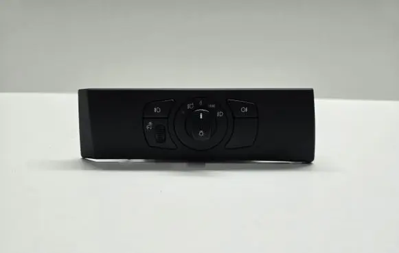 BMW 5 E60 E61 Light switch 692525202 6953735 69536201