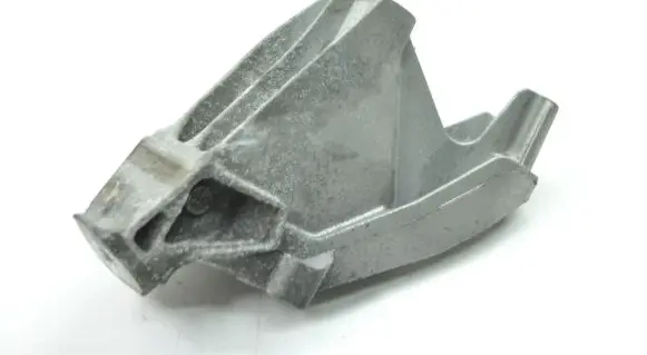 Audi A4 S4 B8 8K Engine mounting bracket 8K0199307CD