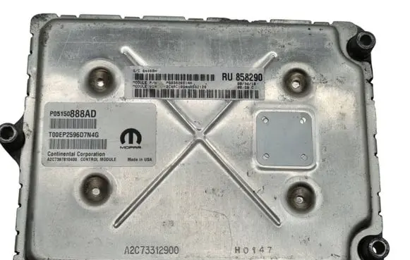 Chrysler Pacifica Engine control unit/module P05150888AD T00EP2596D7N4G A2C73312900