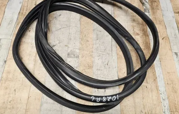 Ford Ranger Front door rubber seal 3D050232EV32
