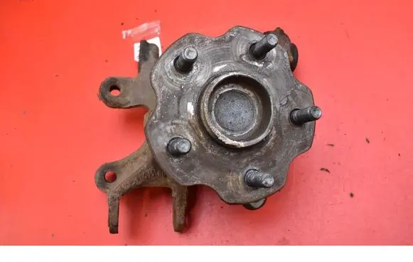 Toyota Avensis Verso Front wheel hub spindle knuckle 