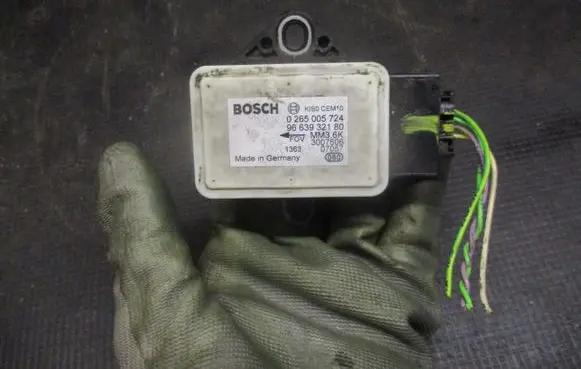 Peugeot 607 ESP (stability system) control unit 0265005724