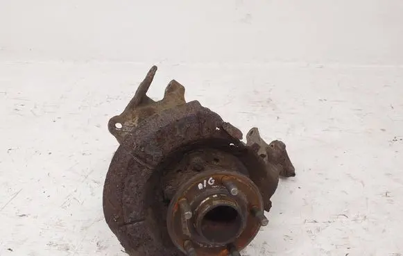 Rear wheel hub spindle/knuckle