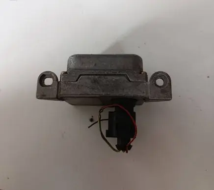 Audi A3 S3 8P ESP acceleration yaw rate sensor 1K0907655A 10098503224 T573E15A99