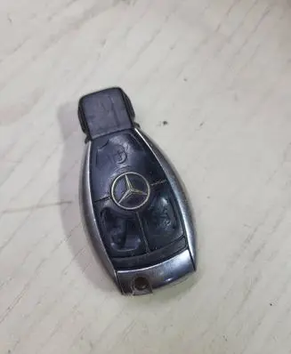Mercedes-Benz E W212 Ignition key/card 