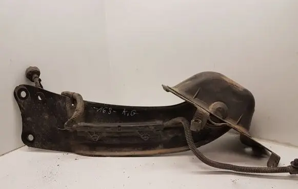Volkswagen PASSAT B6 Rear upper control arm/wishbone 3C0505225A